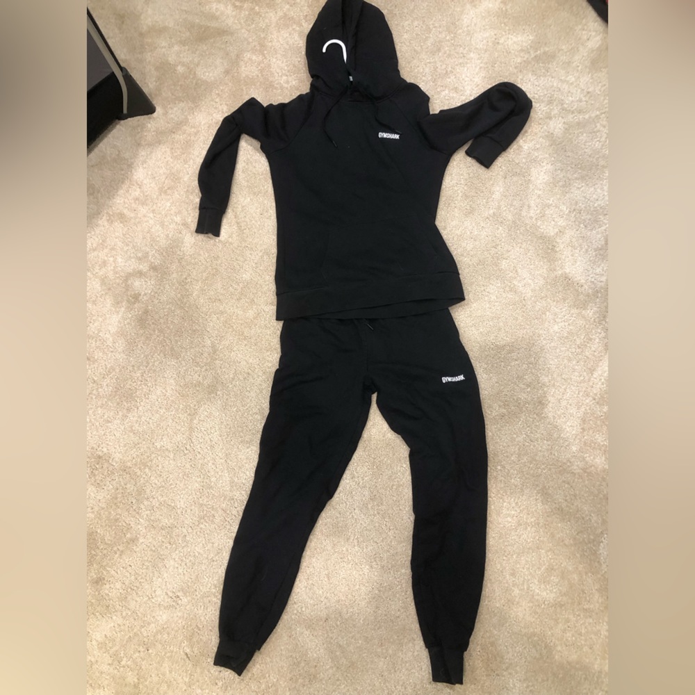 Gymshark sweatsuit set